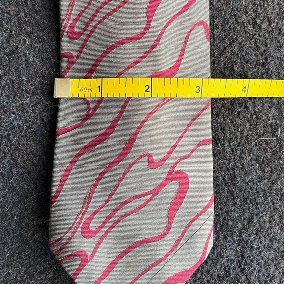 Silk Neck Tie - Picture 4 of 6